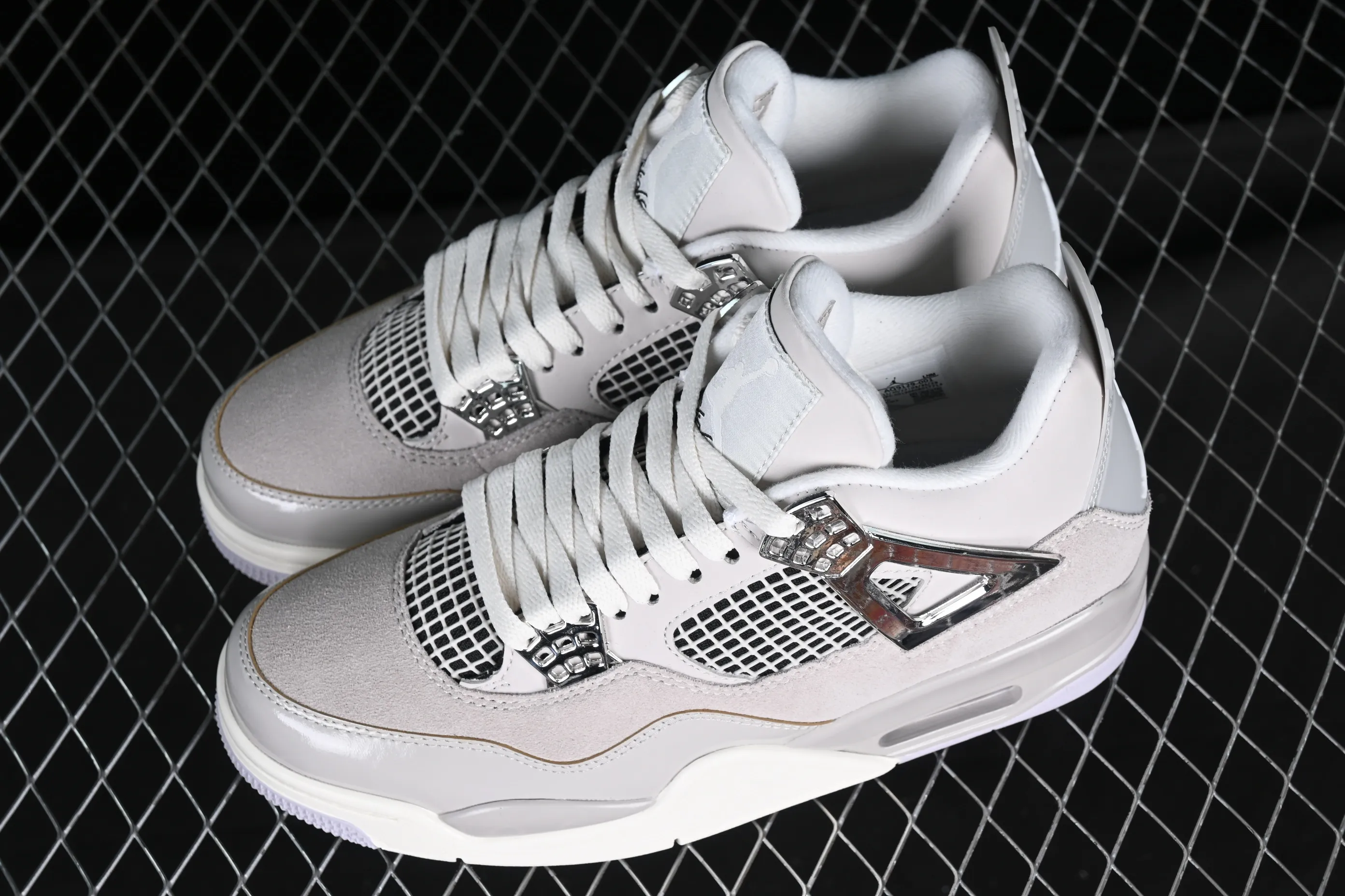 All categories Air Jordan Jordan series basketball shoes Air Jordan 4 Air Jordan 4 Retro "Frozen Moments" AJ4 Joe 4 electroplated silver AQ9129-001
